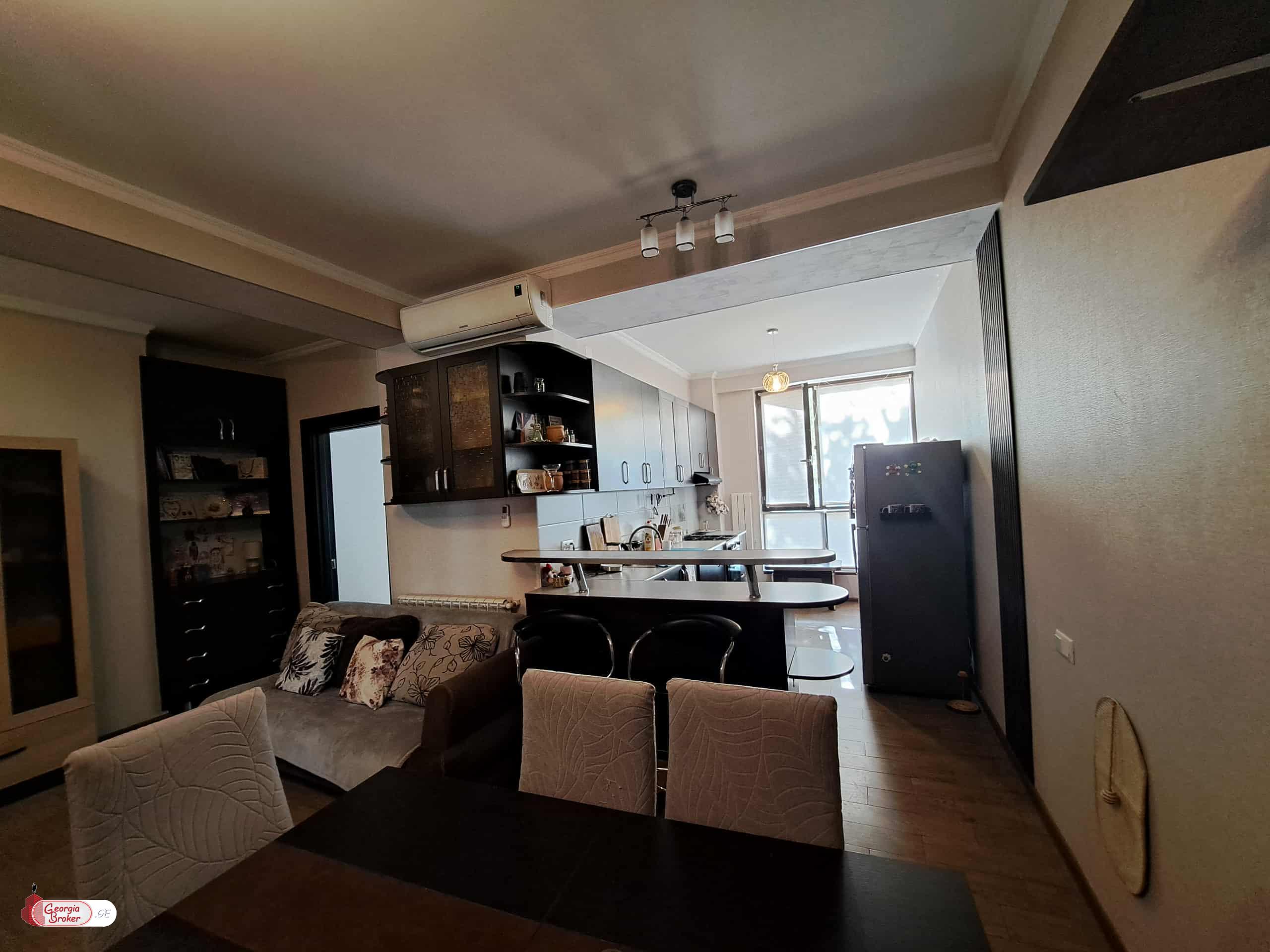 nearly repaired 3-room apartment for sale